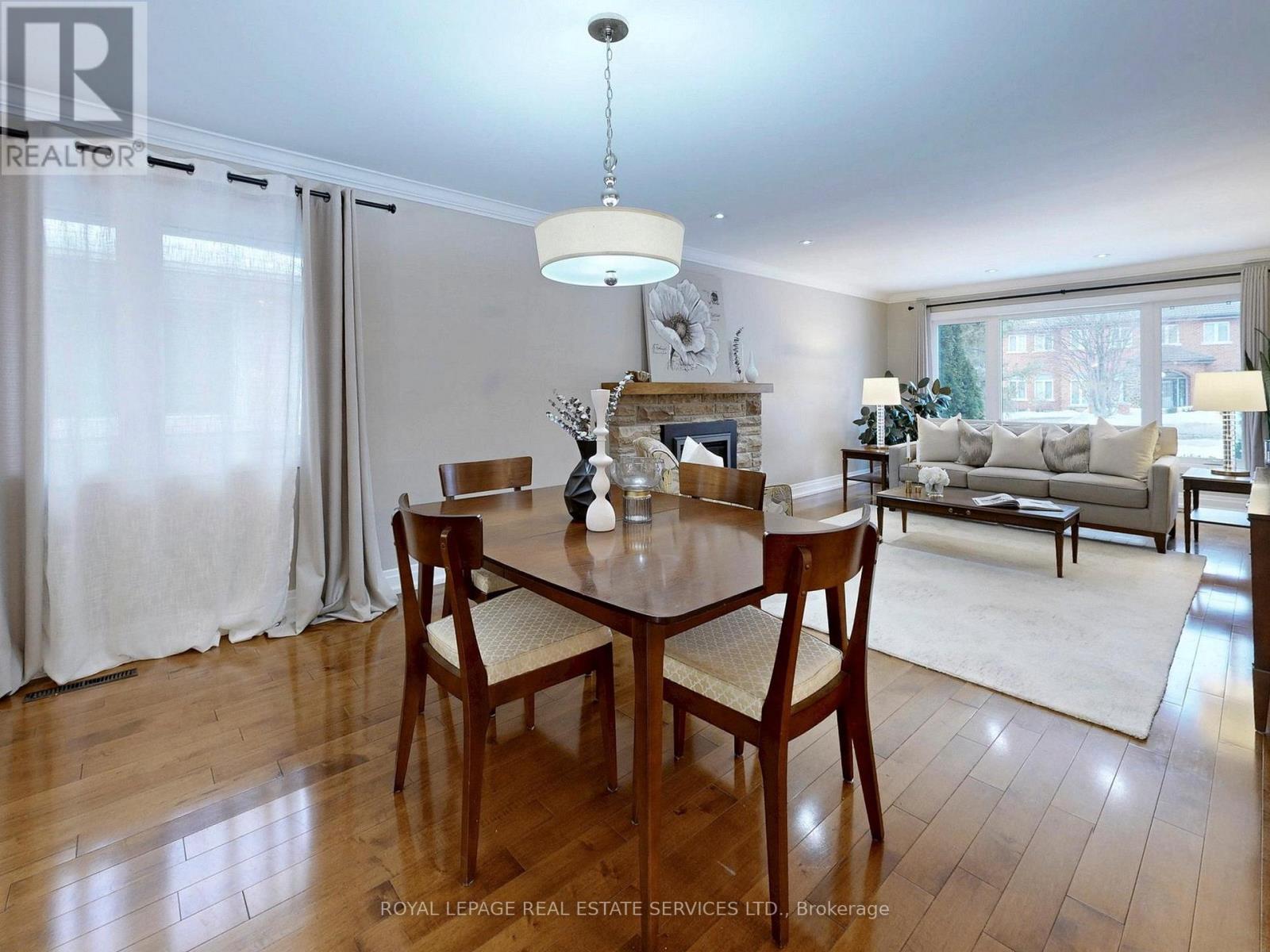 219 Grandview Avenue, Markham, Ontario  L3T 1J3 - Photo 6 - N12857642