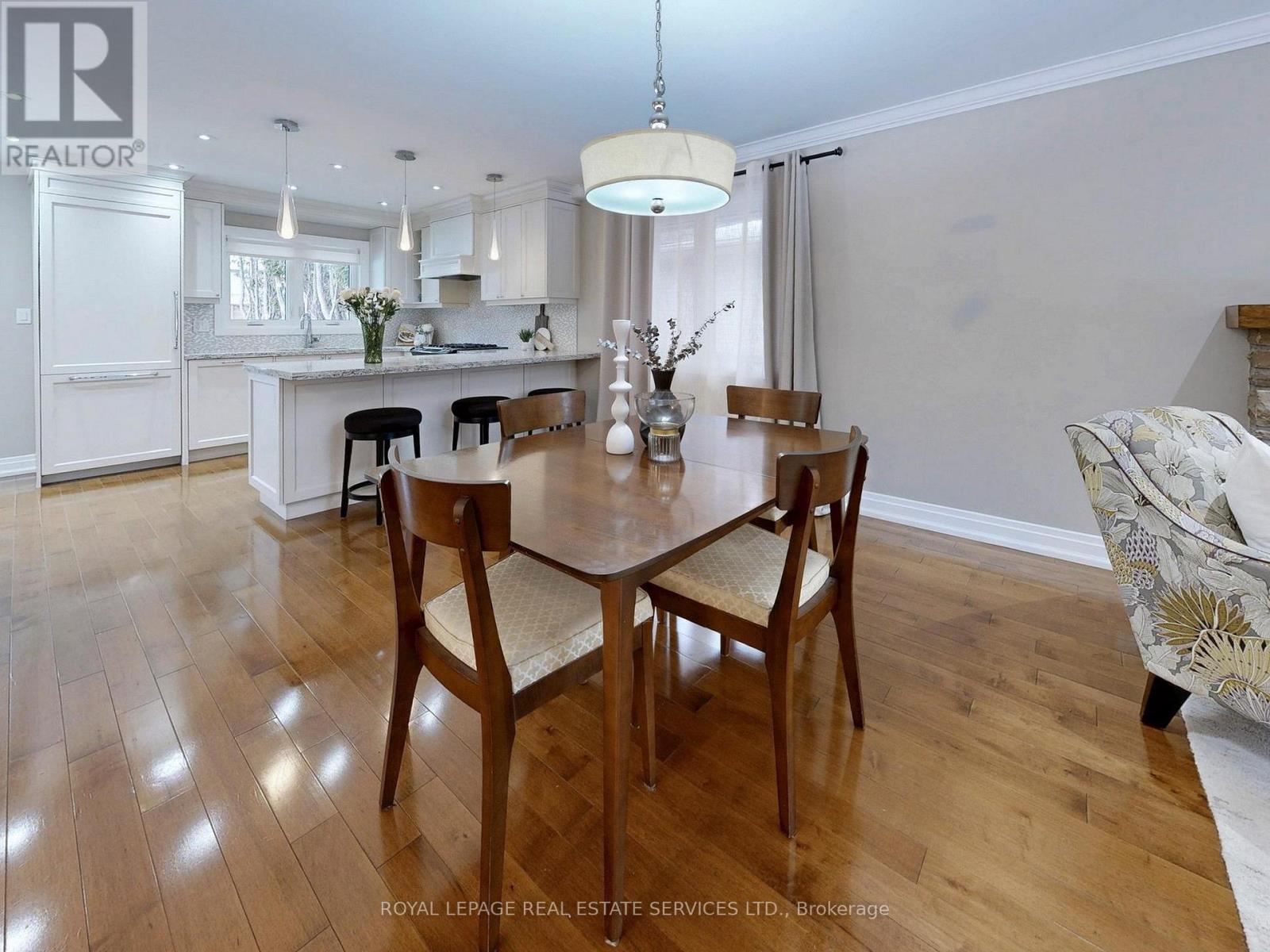 219 Grandview Avenue, Markham, Ontario  L3T 1J3 - Photo 7 - N12857642