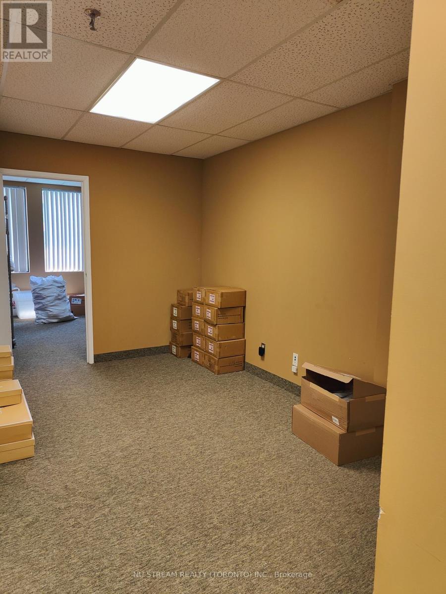 307 - 9011 Leslie Street, Richmond Hill, Ontario  L4B 3B6 - Photo 5 - N12857666