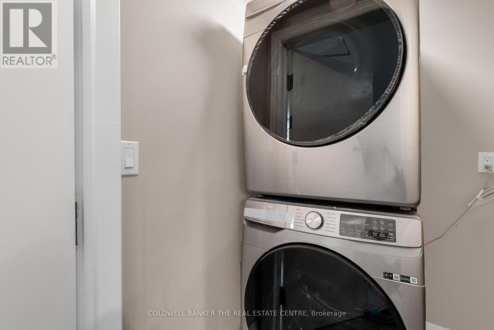 1 - 21 Little Lake Drive, Barrie, Ontario  L4M 7B9 - Photo 17 - S12857634