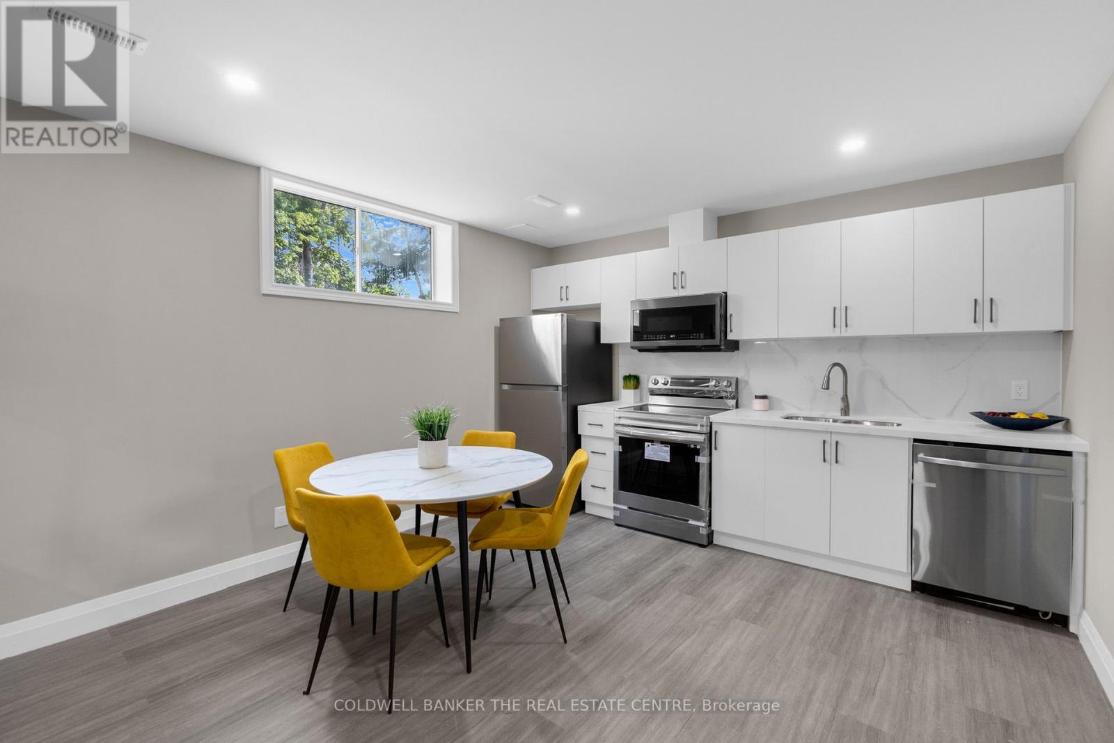 1 - 21 Little Lake Drive, Barrie, Ontario  L4M 7B9 - Photo 6 - S12857634