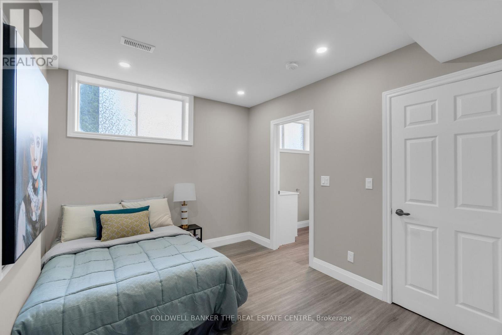 1 - 21 Little Lake Drive, Barrie, Ontario  L4M 7B9 - Photo 8 - S12857634