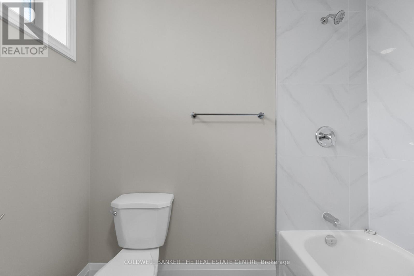 1 - 21 Little Lake Drive, Barrie, Ontario  L4M 7B9 - Photo 9 - S12857634