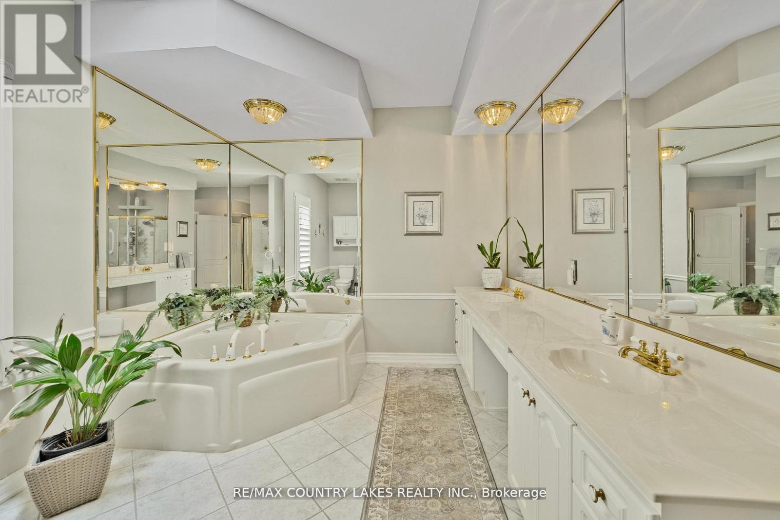 50 Laguna Parkway, Ramara, Ontario  L0K 1B0 - Photo 38 - S12857646