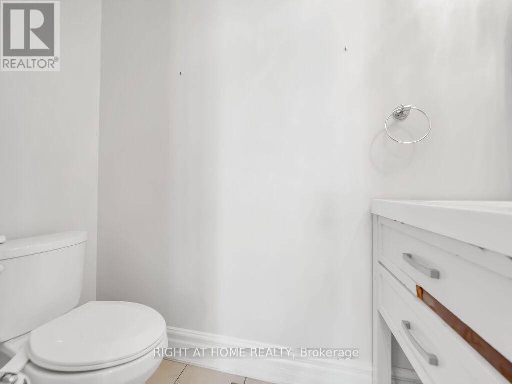 1348 Whitney Terrace, Milton, Ontario  L9E 0B8 - Photo 17 - W12857664