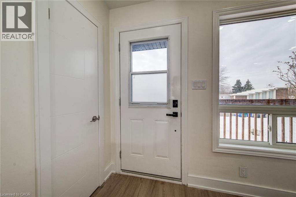 117 Secord Avenue, Kitchener, Ontario  N2B 2L3 - Photo 4 - 40799209