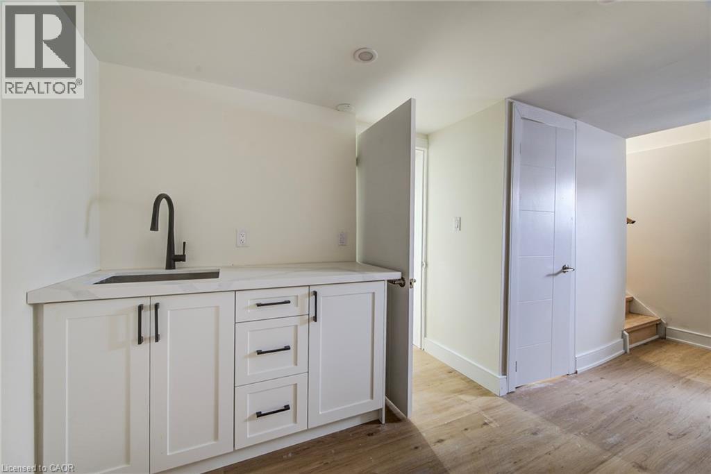 117 Secord Avenue, Kitchener, Ontario  N2B 2L3 - Photo 34 - 40799209