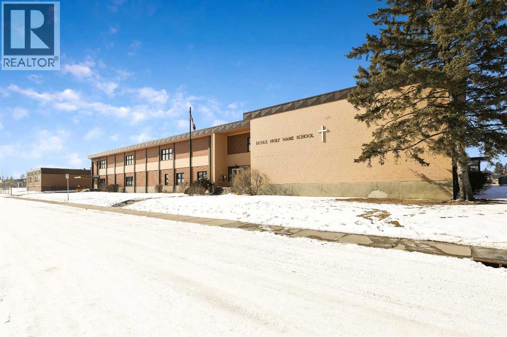 3040 28 Street Sw, Calgary, Alberta  T3E 2J5 - Photo 49 - A2290574