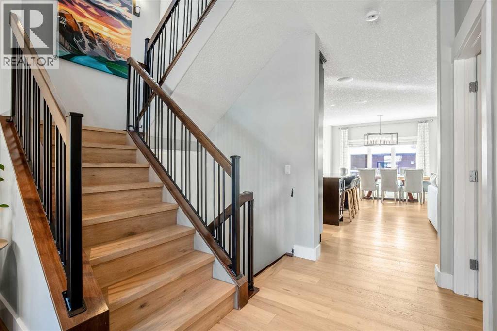 3040 28 Street Sw, Calgary, Alberta  T3E 2J5 - Photo 11 - A2290574