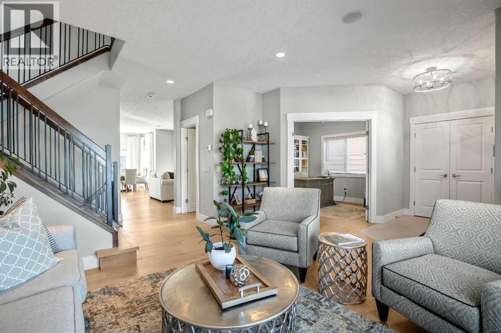 3040 28 Street Sw, Calgary, Alberta  T3E 2J5 - Photo 8 - A2290574