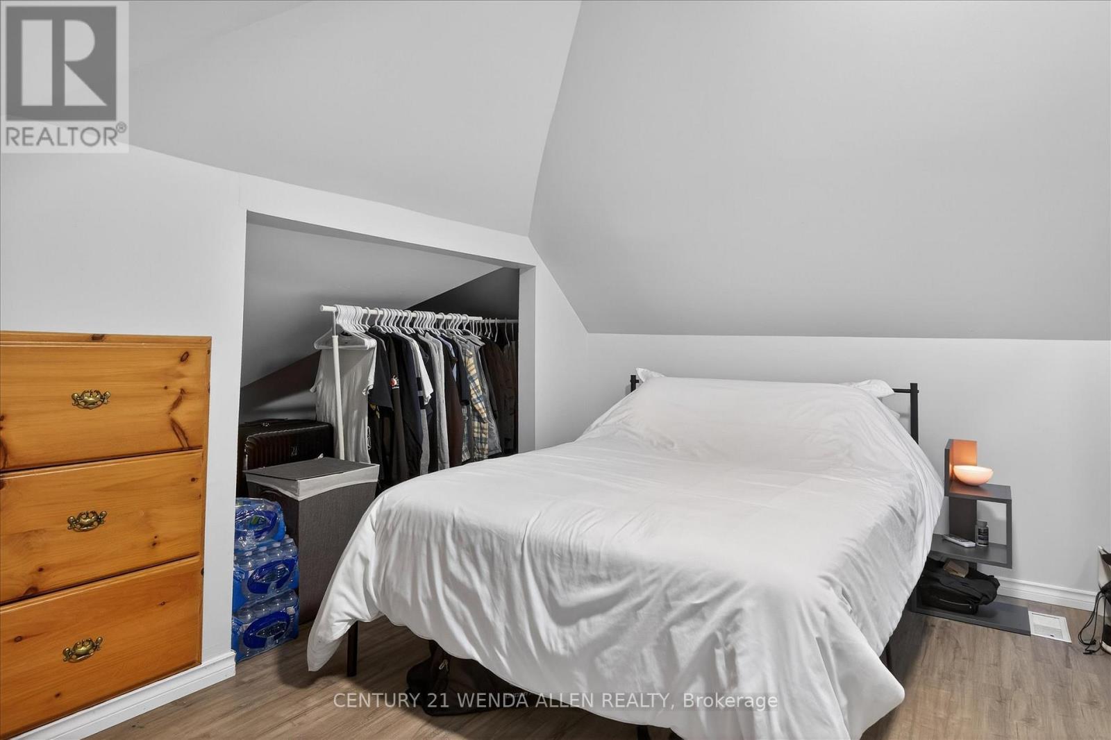 276 Mcgill Street, Peterborough (Otonabee Ward 1), Ontario  K9J 1W5 - Photo 20 - X12857640