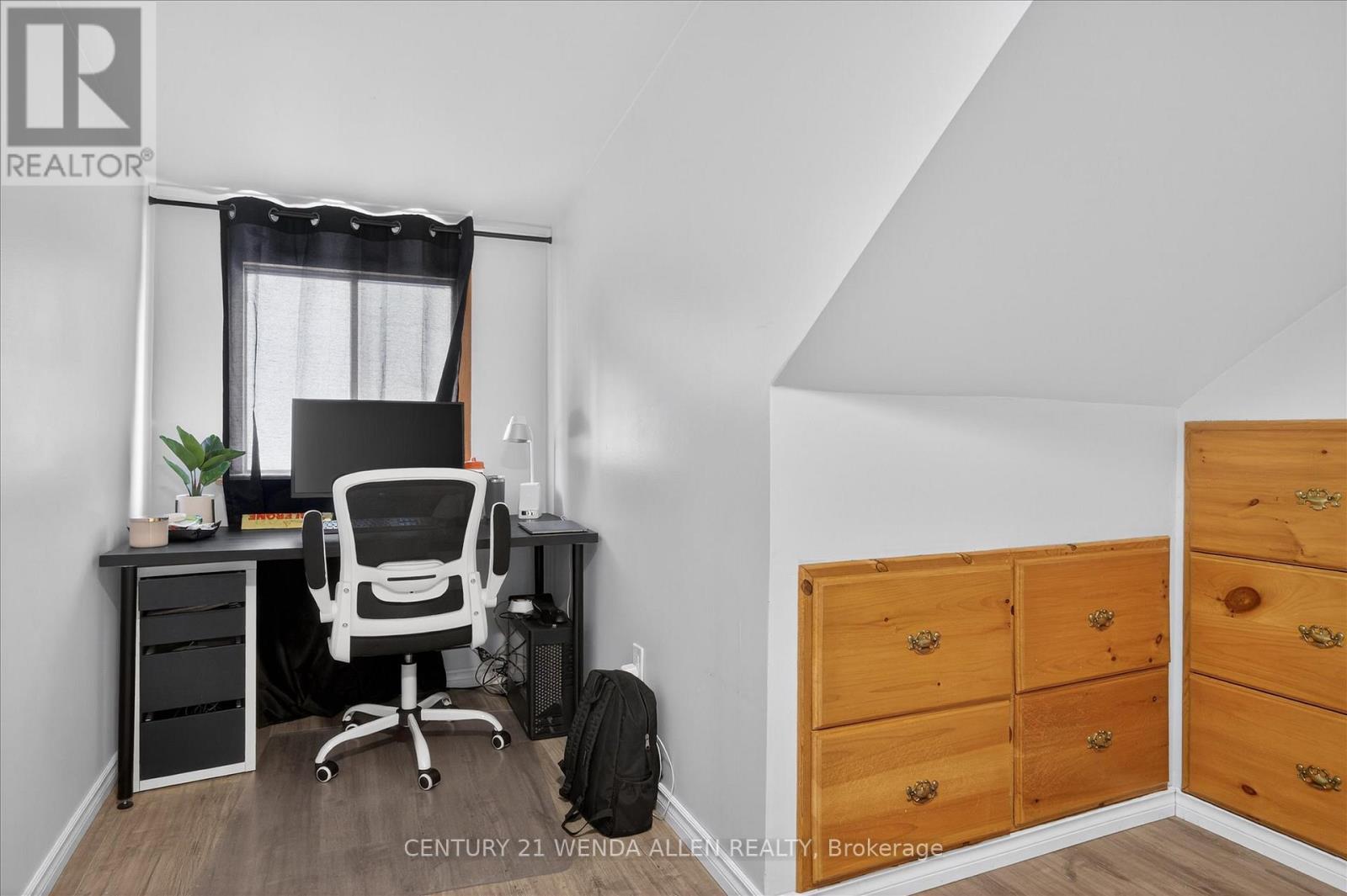 276 Mcgill Street, Peterborough (Otonabee Ward 1), Ontario  K9J 1W5 - Photo 21 - X12857640