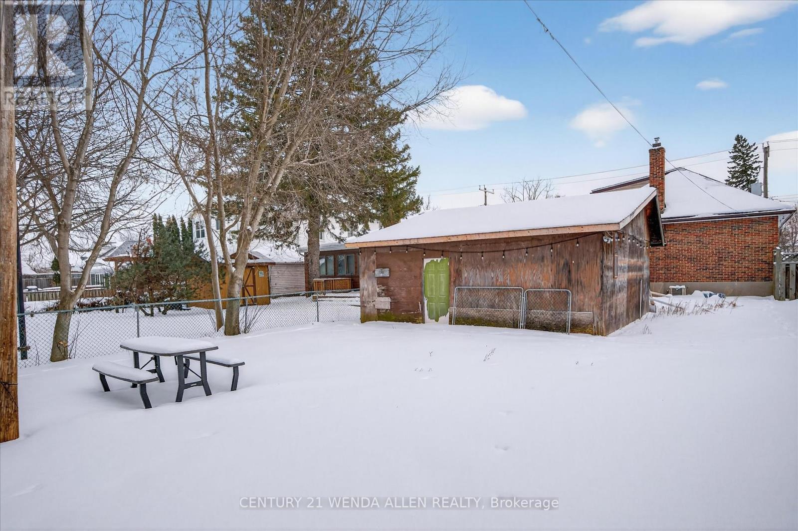 276 Mcgill Street, Peterborough (Otonabee Ward 1), Ontario  K9J 1W5 - Photo 37 - X12857640