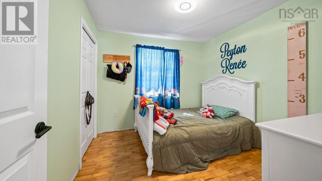27 Earl Court, Porters Lake, Nova Scotia  B3E 1H8 - Photo 34 - 202603926