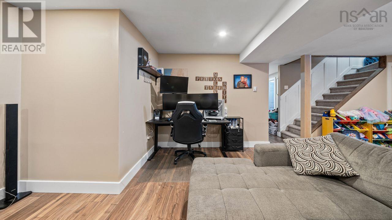 27 Earl Court, Porters Lake, Nova Scotia  B3E 1H8 - Photo 26 - 202603926