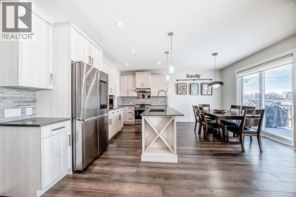 69 Sundown Grove, Cochrane, Alberta  T4C 0X5 - Photo 6 - A2275269