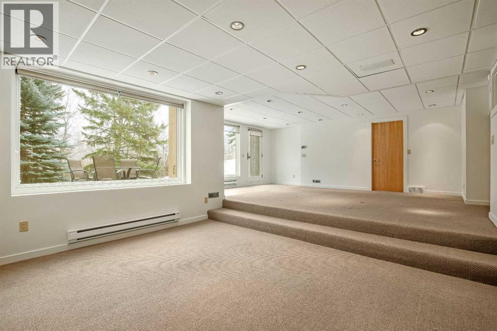 16 Stratton Place Sw, Calgary, Alberta  T3H 1T6 - Photo 46 - A2291243