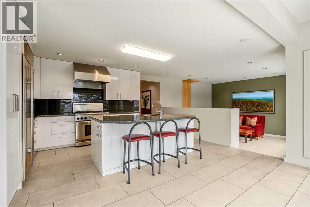 16 Stratton Place Sw, Calgary, Alberta  T3H 1T6 - Photo 21 - A2291243