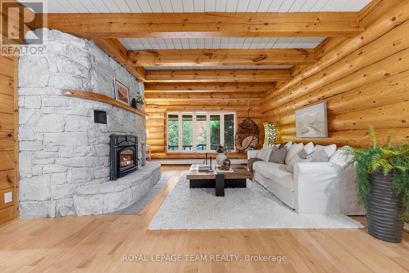 9 Hubertine Gate, Ottawa, Ontario  K2S 1S5 - Photo 9 - X12857692