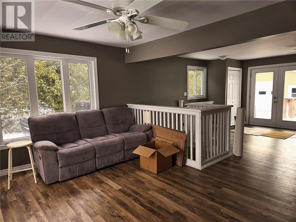 732 Highway 64, Alban, Ontario  P0M 1A0 - Photo 3 - 2126712