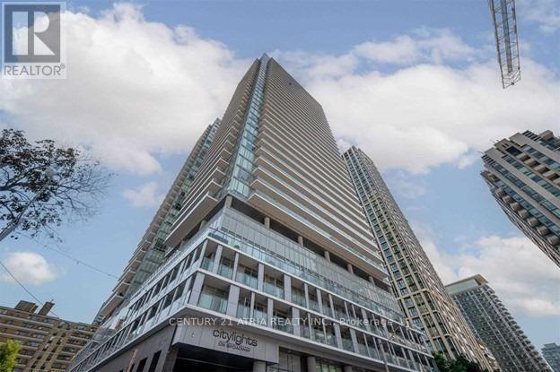 1806 NT - 99 BROADWAY AVENUE, Toronto, Ontario