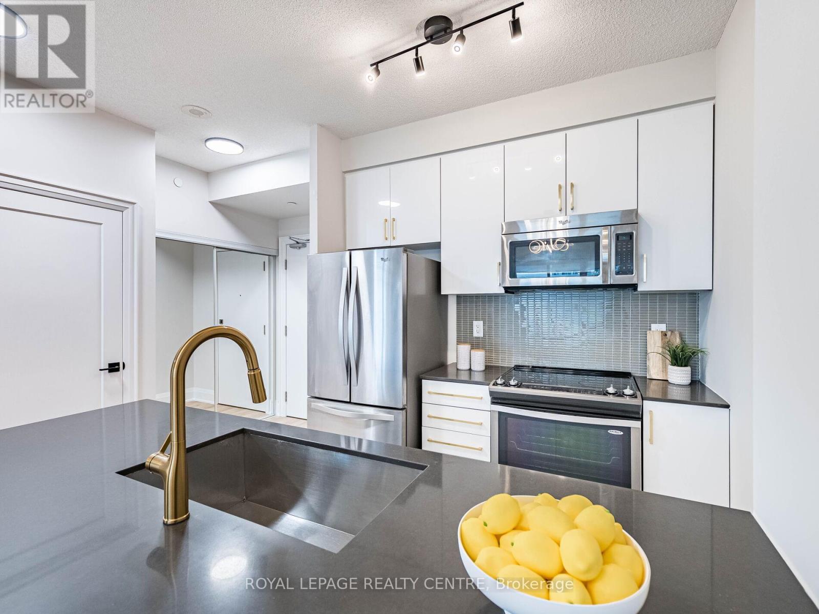 809 - 4011 Brickstone Mews, Mississauga, Ontario  L5B 0G3 - Photo 20 - W12805900