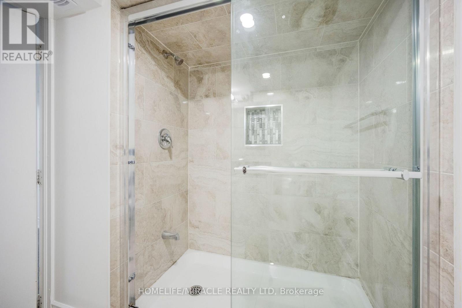 98 Speedwell Street, Brampton, Ontario  L6X 5H1 - Photo 27 - W12838522