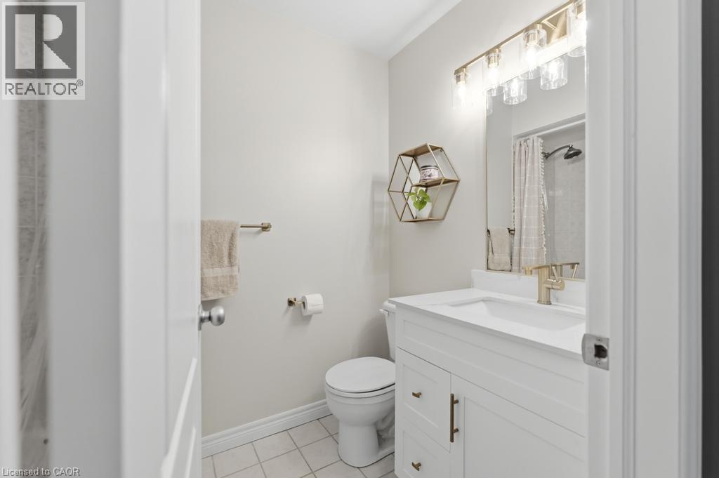 7 Vidal Court, Grimsby, Ontario  L3M 5R8 - Photo 19 - 40810267