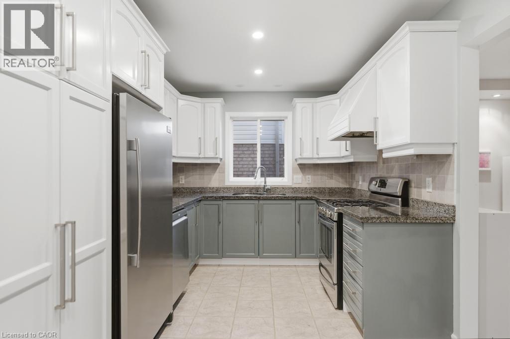 7 Vidal Court, Grimsby, Ontario  L3M 5R8 - Photo 6 - 40810267