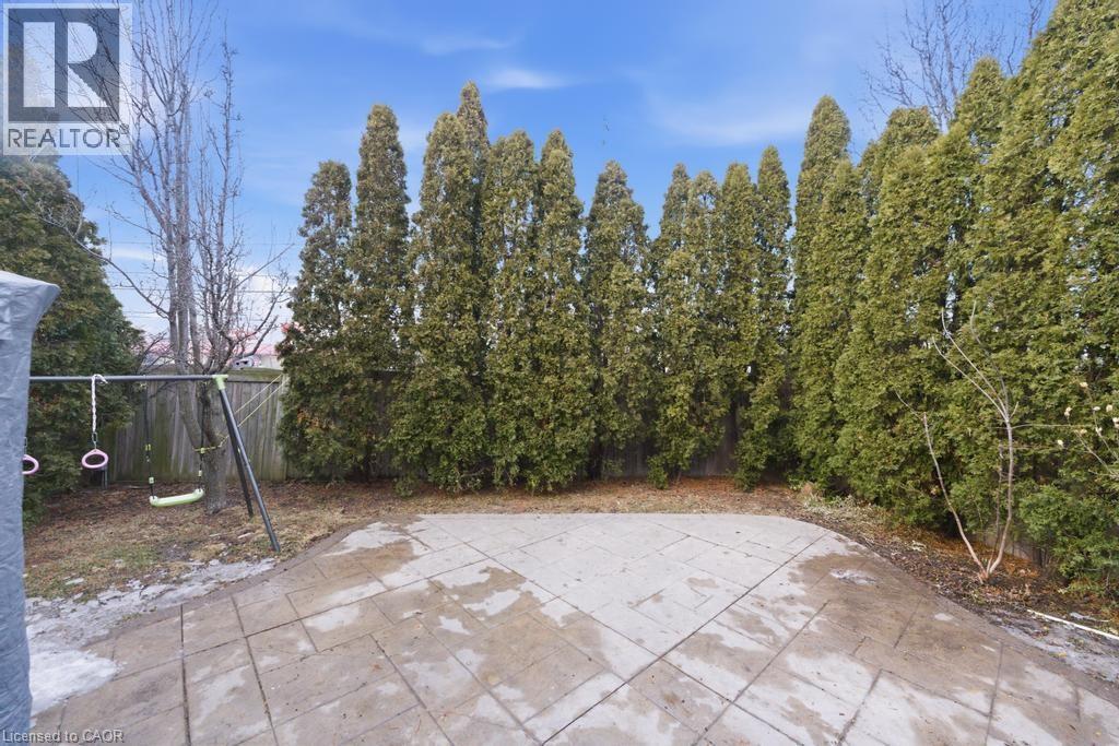 7 Vidal Court, Grimsby, Ontario  L3M 5R8 - Photo 25 - 40810267