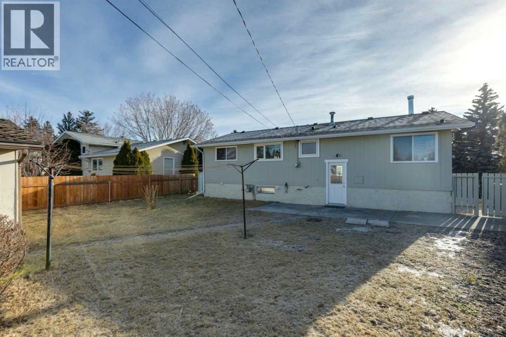 248 Huntcroft Road Ne, Calgary, Alberta  T2K 4E2 - Photo 29 - A2284788