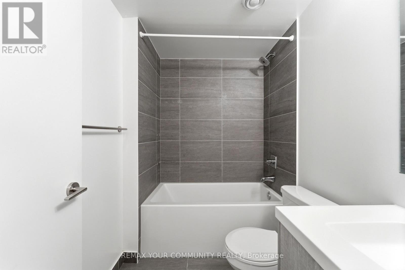 2506 - 77 Mutual Street, Toronto, Ontario  M5B 0B9 - Photo 22 - C12857708