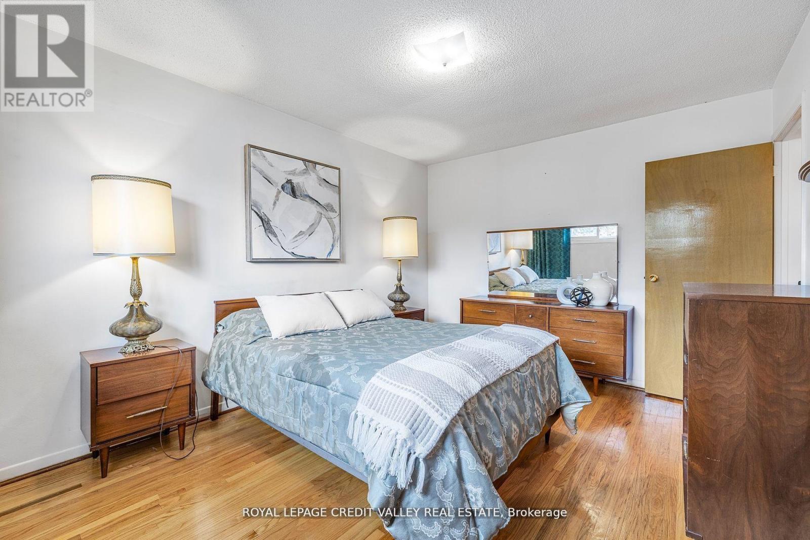 82 Terra Cotta Crescent, Brampton, Ontario  L6W 1C1 - Photo 22 - W12766052