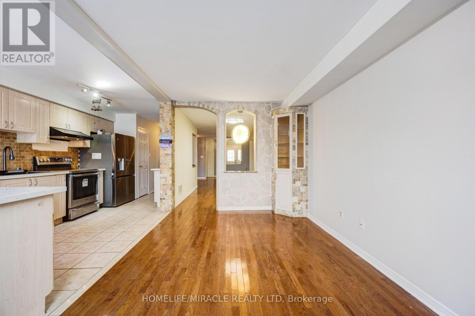 18 Vintage Gate, Brampton, Ontario  L6X 5C4 - Photo 21 - W12799722