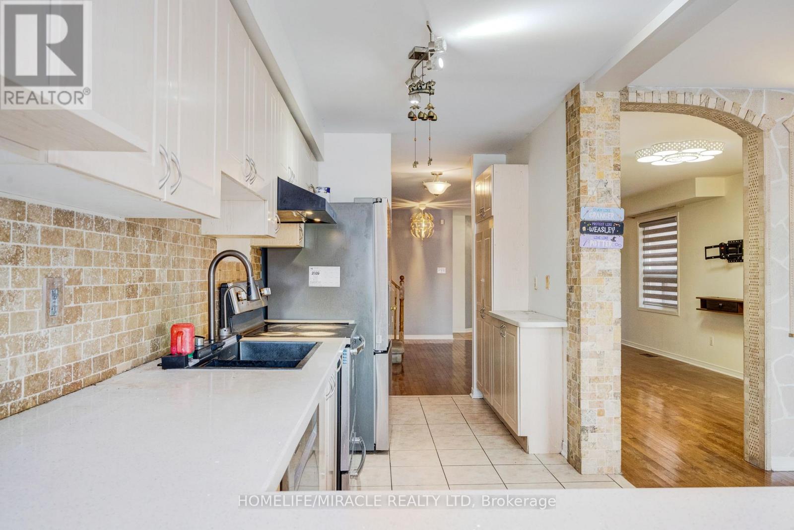 18 Vintage Gate, Brampton, Ontario  L6X 5C4 - Photo 22 - W12799722