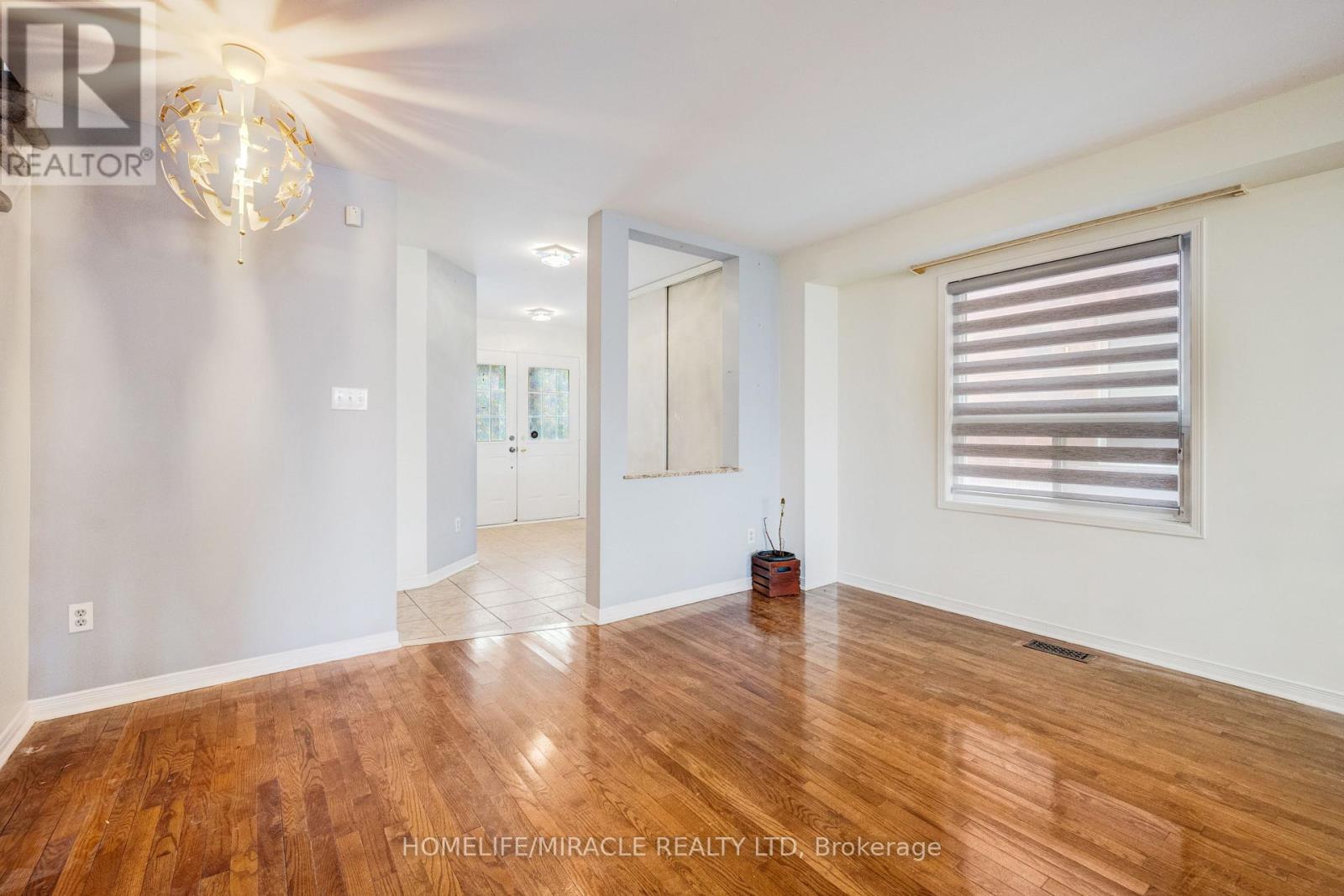 18 Vintage Gate, Brampton, Ontario  L6X 5C4 - Photo 9 - W12799722