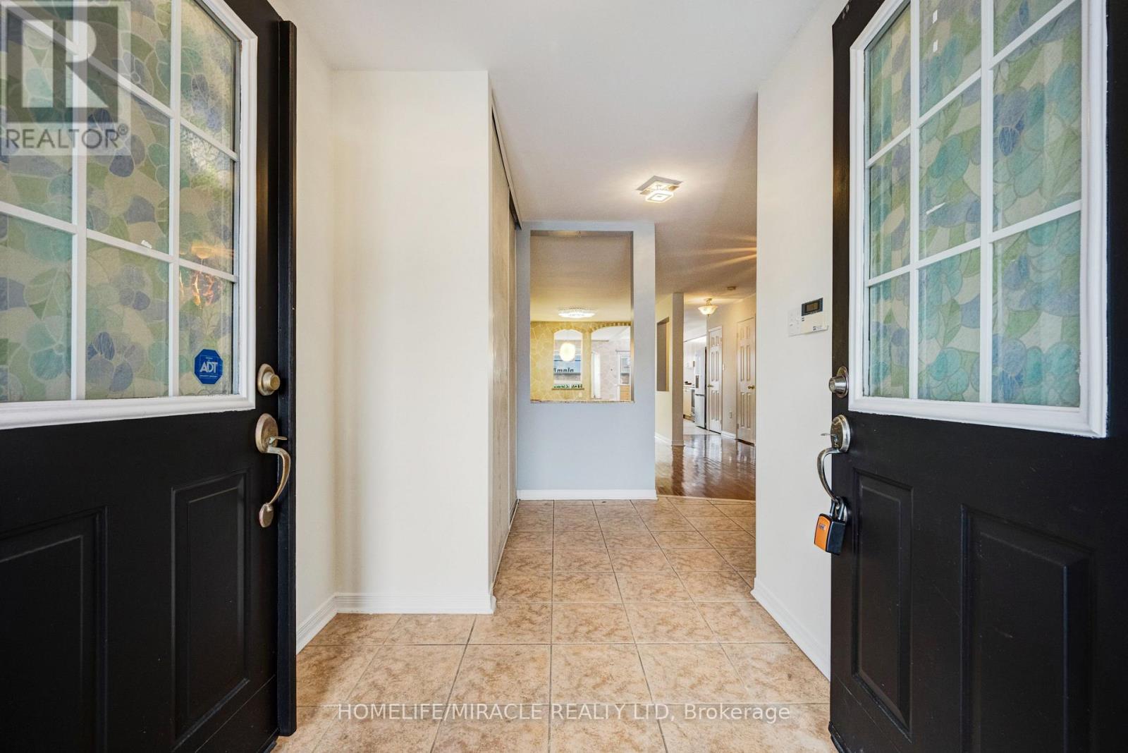 18 VINTAGE GATE, Brampton, Ontario