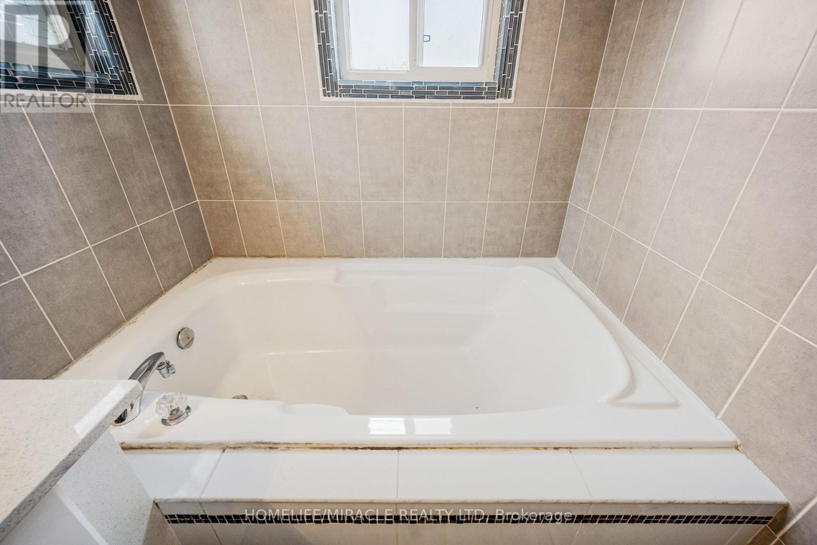 18 Vintage Gate, Brampton, Ontario  L6X 5C4 - Photo 30 - W12799722