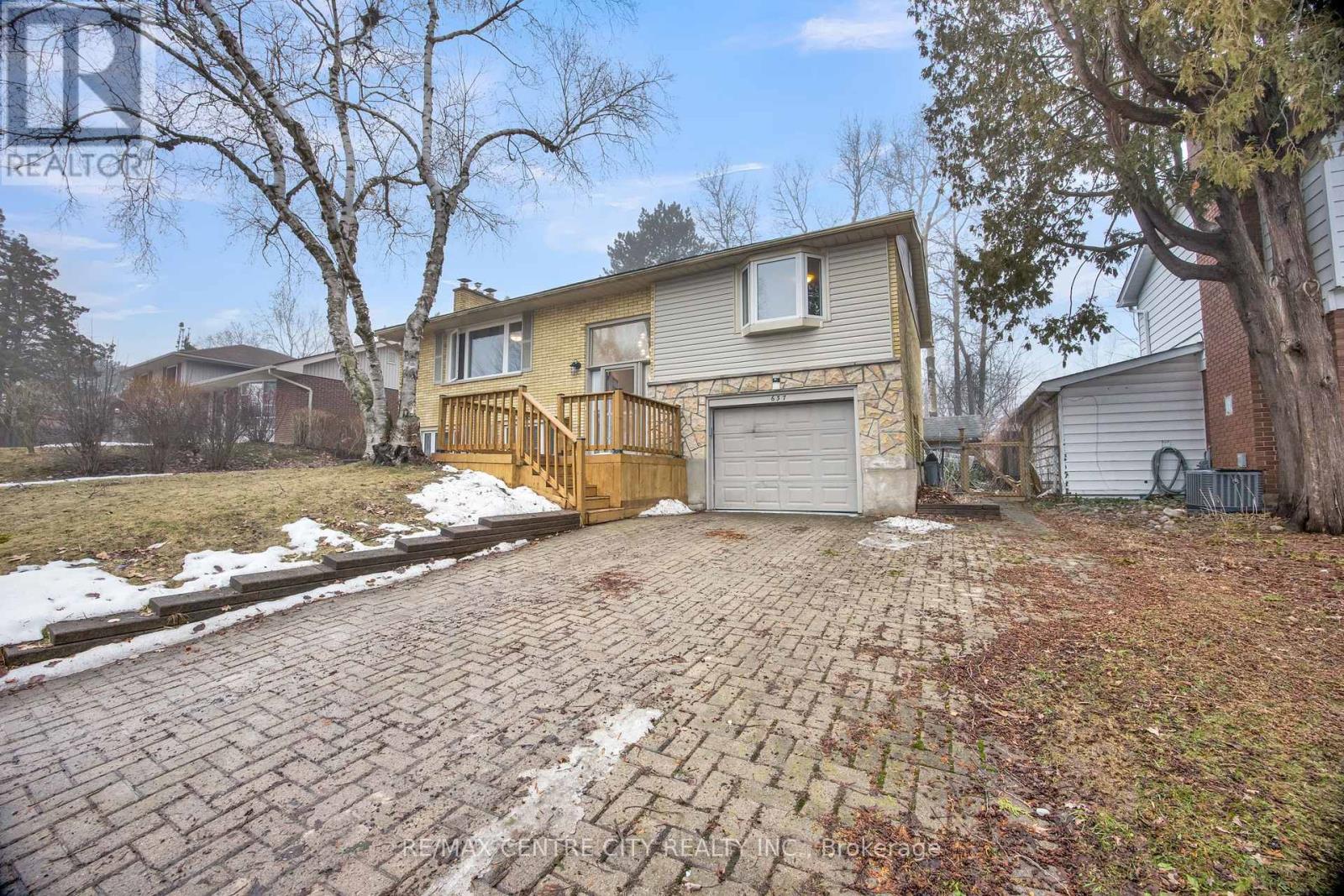 637 Jason Crescent, London South, Ontario  N6J 3E5 - Photo 1 - X12857624