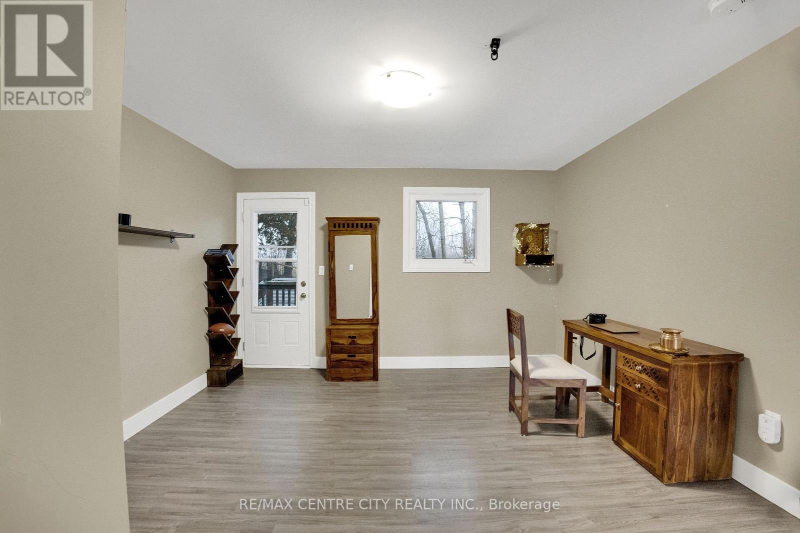 637 Jason Crescent, London South, Ontario  N6J 3E5 - Photo 11 - X12857624