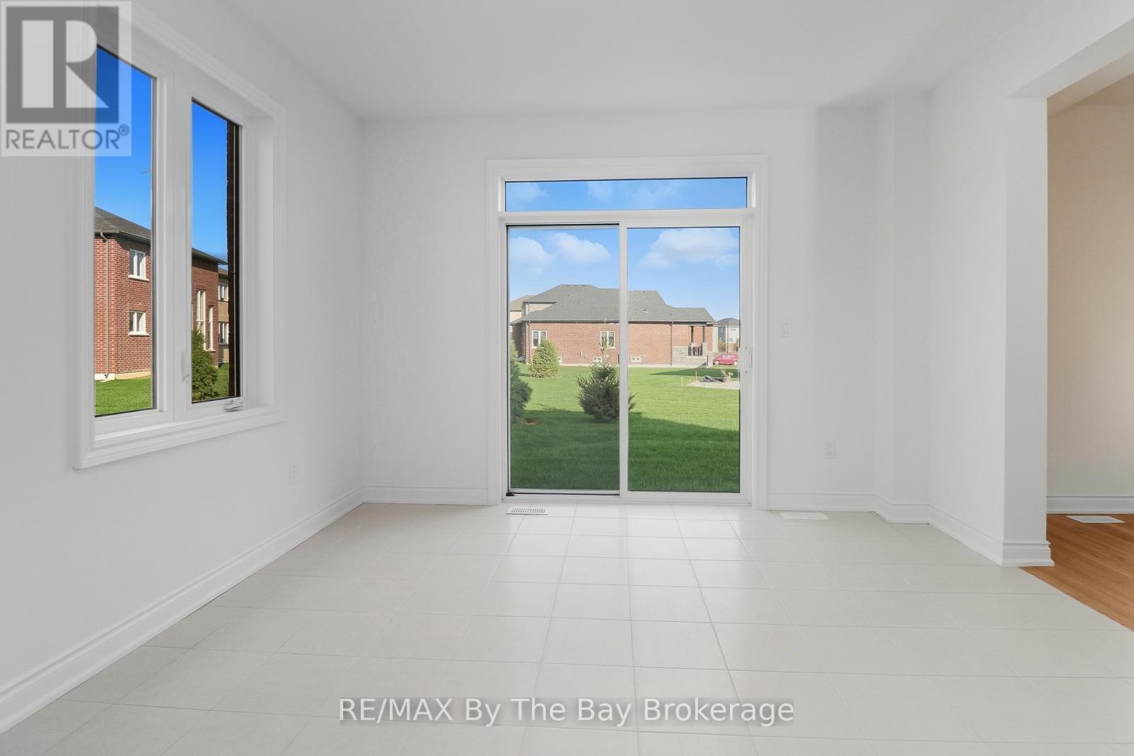 65 Amber Drive, Wasaga Beach, Ontario  L9Z 0R9 - Photo 15 - S12857782