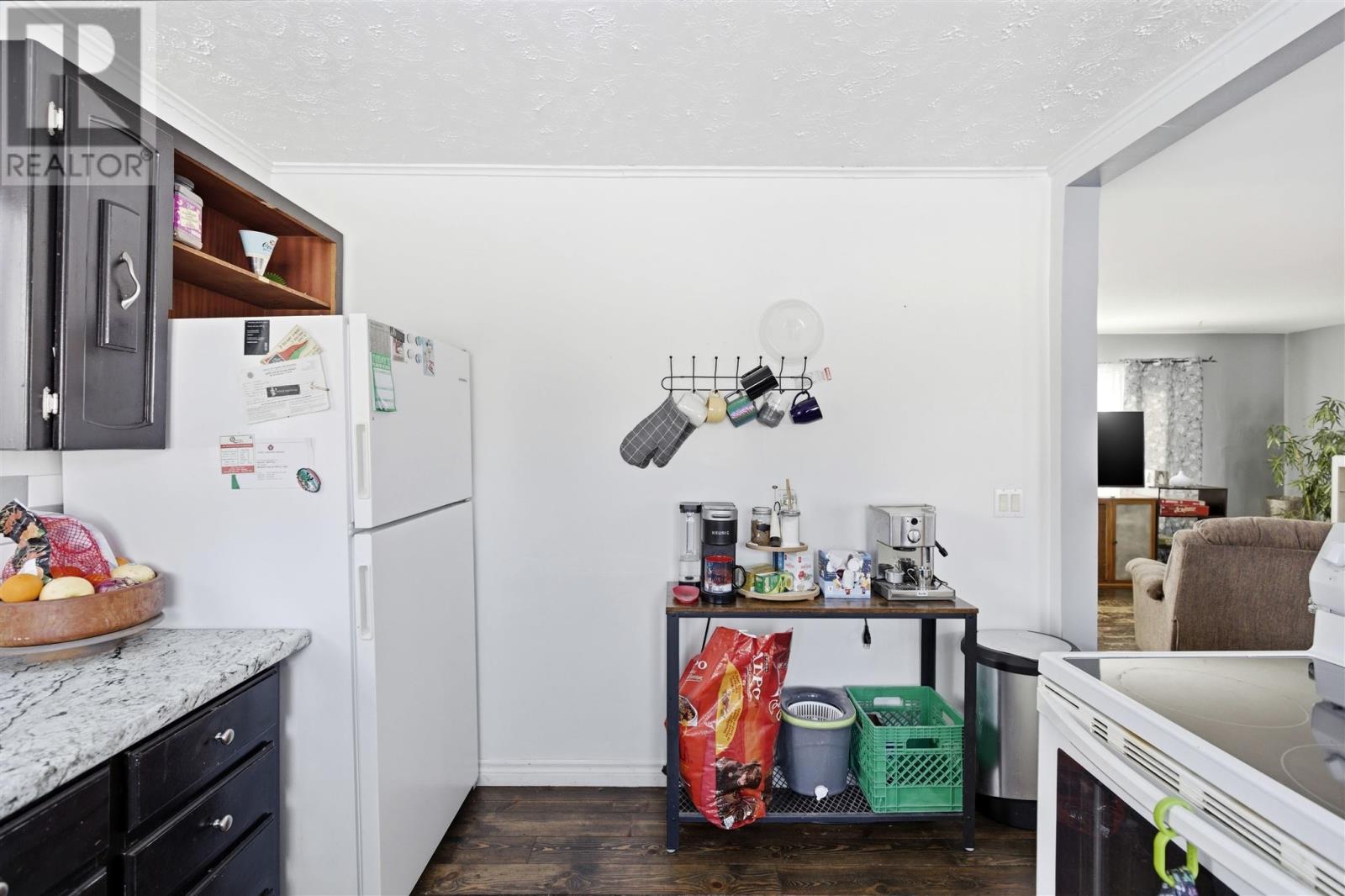 1363 Second Lin W, Sault Ste. Marie, Ontario  P6A 6K4 - Photo 10 - SM260381