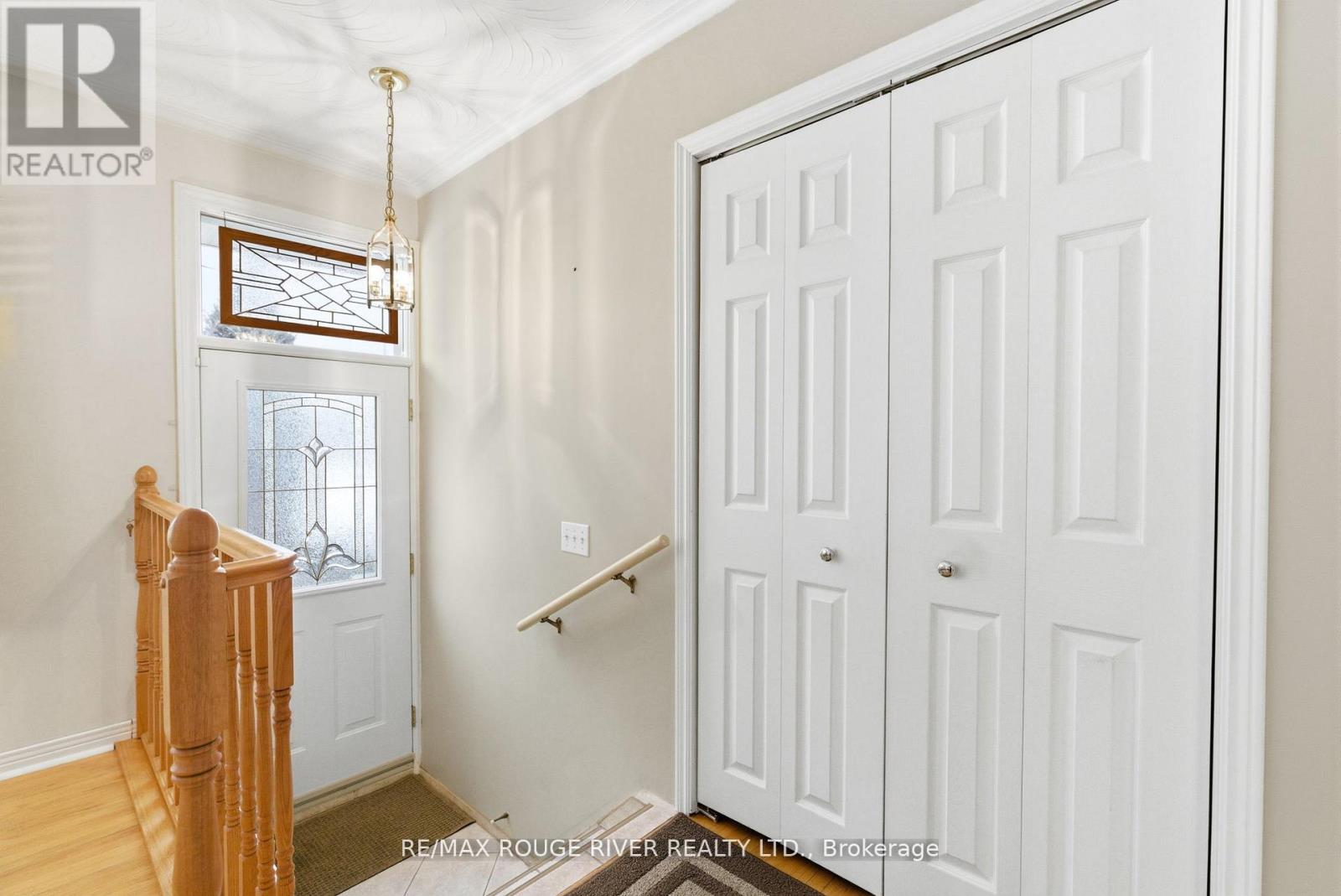 419 Cochrane Street, Whitby (Downtown Whitby), Ontario  L1N 5J6 - Photo 3 - E12857758