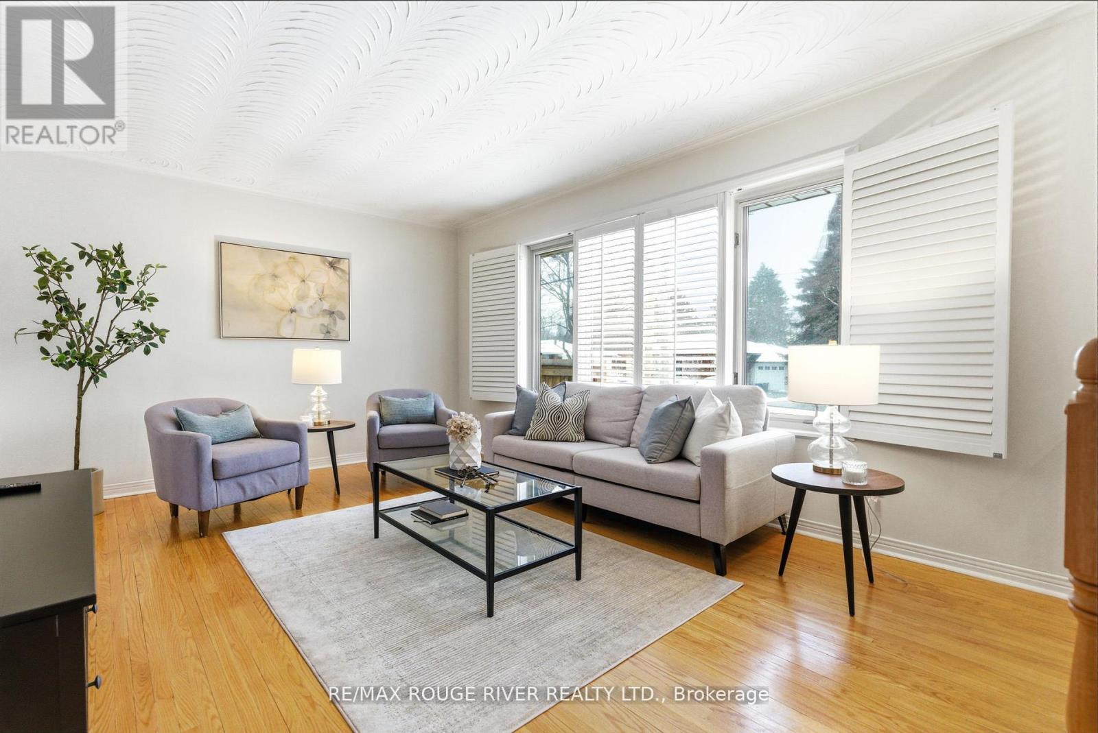 419 Cochrane Street, Whitby (Downtown Whitby), Ontario  L1N 5J6 - Photo 4 - E12857758