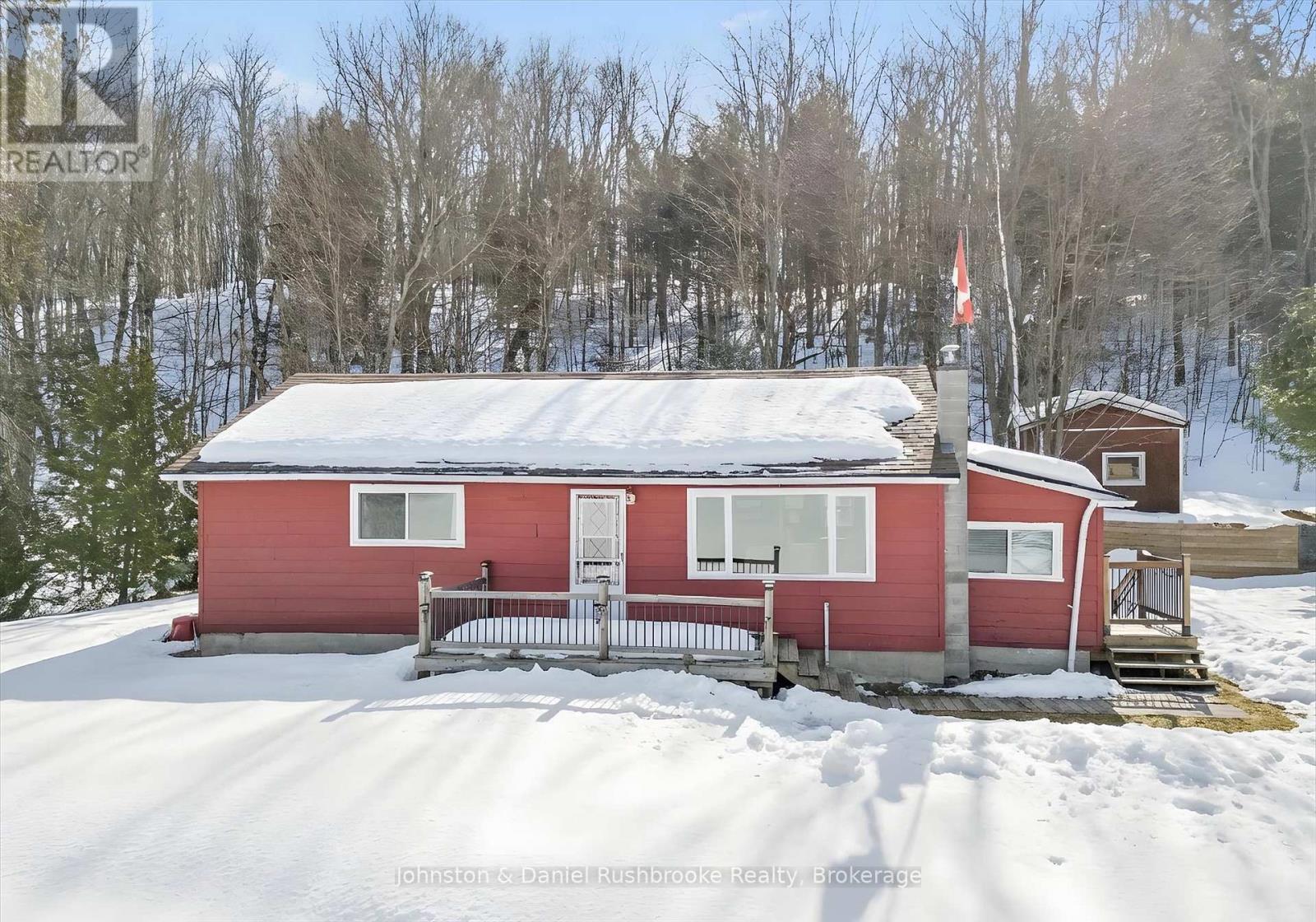 1020 GORDONIER LK RD PINE, Bracebridge, Ontario