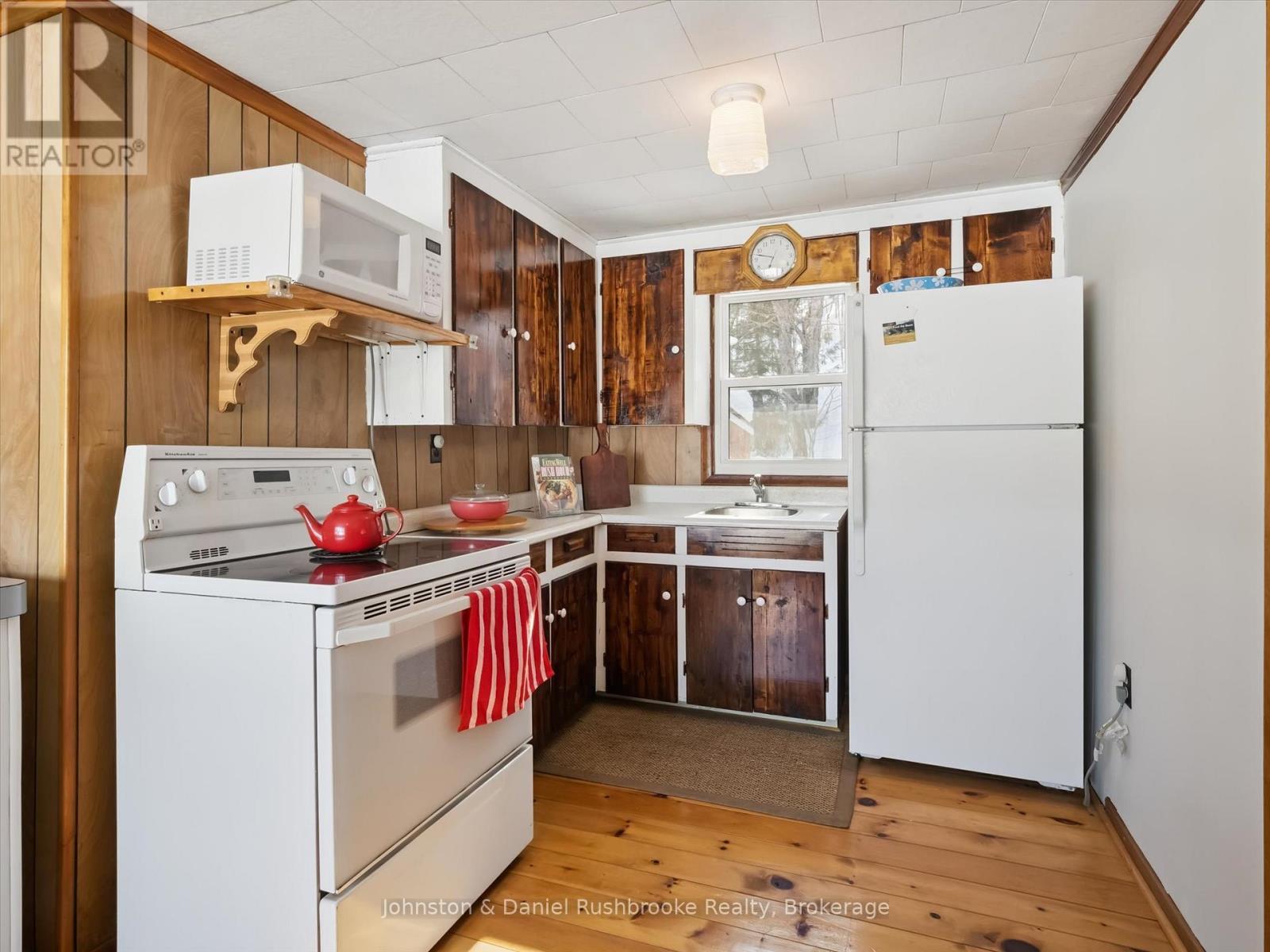 1020 Gordonier Lk Rd Pine, Bracebridge, Ontario  P1L 1X3 - Photo 10 - X12857798