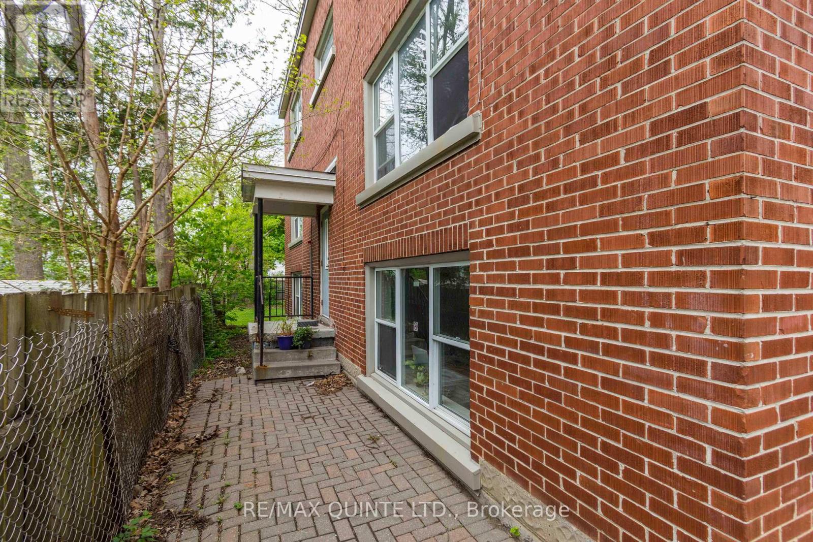 201 Victoria Avenue, Belleville (Belleville Ward), Ontario  K8N 2B9 - Photo 26 - X12857810