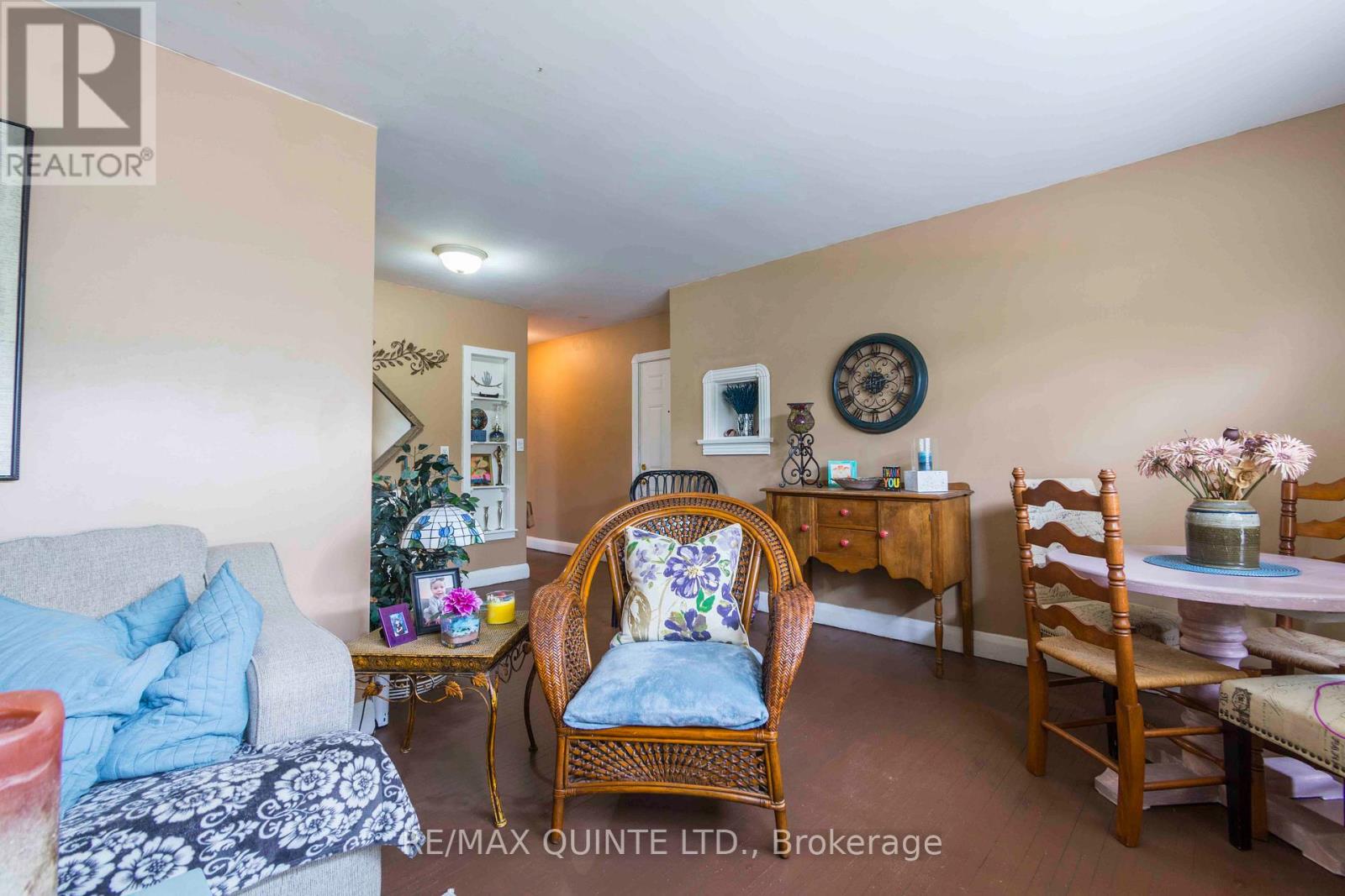 201 Victoria Avenue, Belleville (Belleville Ward), Ontario  K8N 2B9 - Photo 9 - X12857810