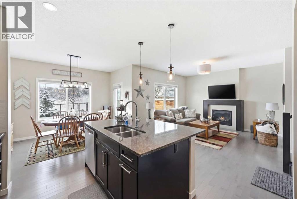 125 Fireside Cove, Cochrane, Alberta