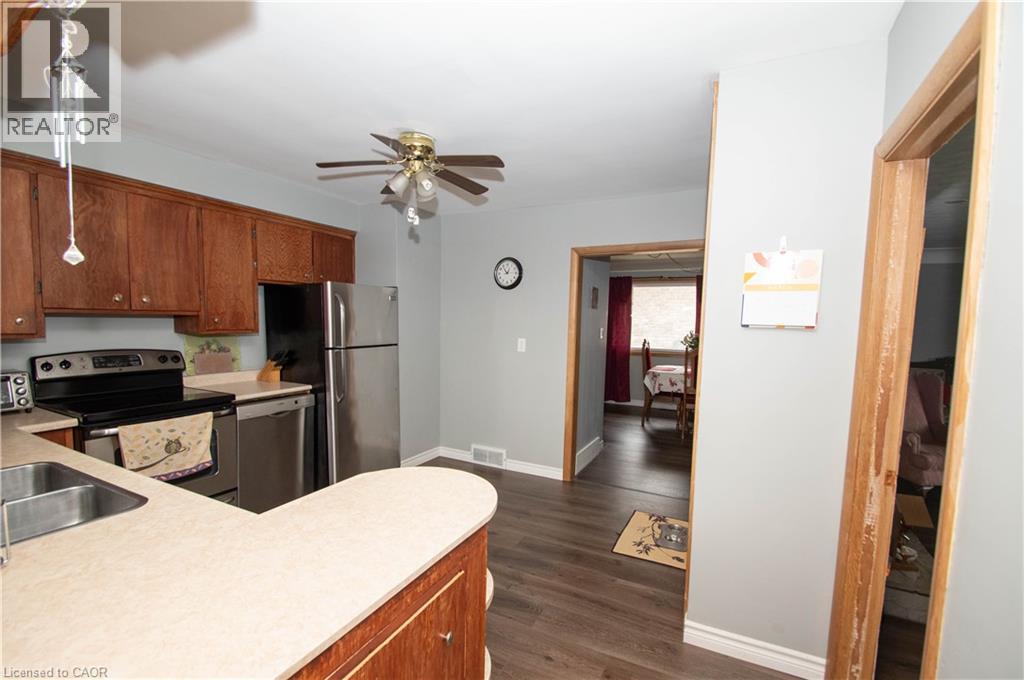 247 Herbert Avenue, Delhi, Ontario  N4B 2S5 - Photo 6 - 40809665